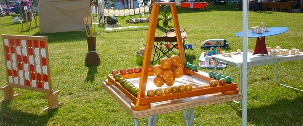 Jeux en bois géants en plein air